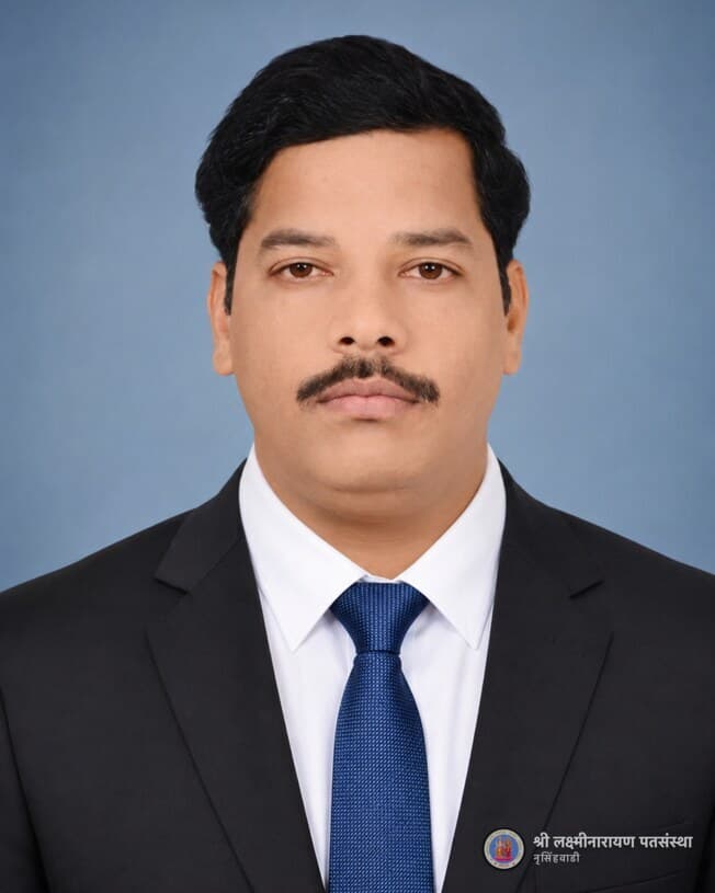 Shri Madhav Narhar Pujari Ghate